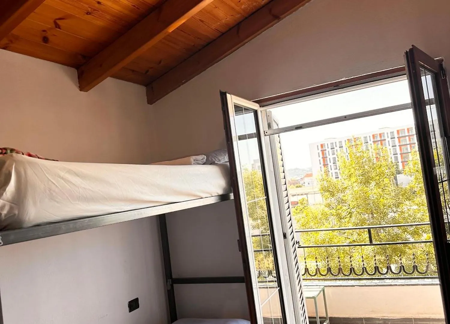 Divina Hostel Tirana